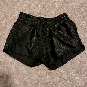 Zyia Shorts